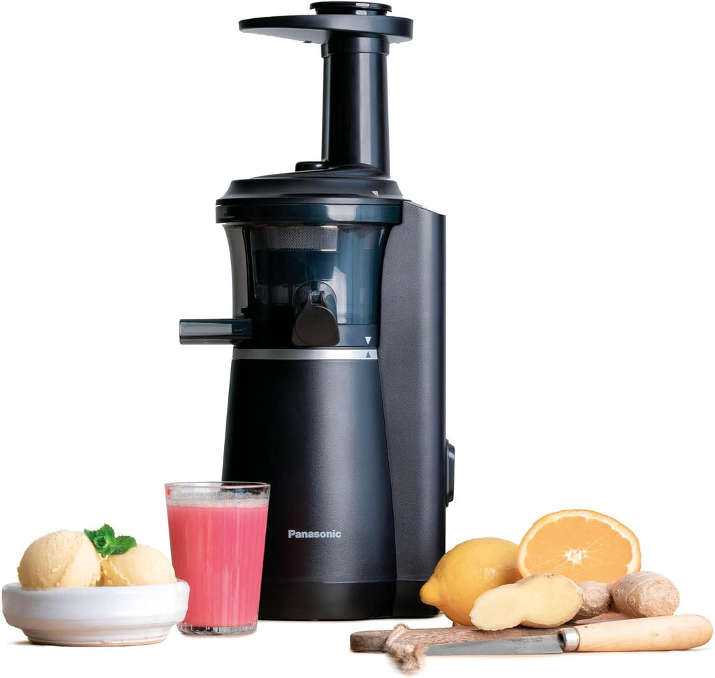 Panasonic Slow Juicer MJ-L501KXE, Estrattore Elettrico per Frutta e Verdura, 150 W, Acciaio Inox e Plastica, Design Elegante e Sottile, Accessorio per Ingredienti Surgelati, Nero