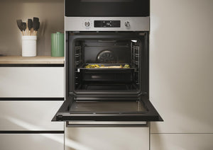 Candy C-Bake 600 CA6 NP5B3YTX, forno multifunzione, pirolitico-idrolitico, 78L, Wi-Fi, 3300 W, 2 vassoi+1 griglia, convezione+ventilatore, 12 funzioni, comandi push&pull, porta 4 vetri, nero-inox