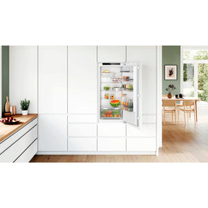 Bosch KIR41ADD1, serie 6, frigorifero da incasso, nicchia 122,5 x 56 cm, prodotto in Germania, freschezza più lunga con VitaFresh XXL, ripiani in vetro di sicurezza, molto silenzioso, raffreddamento