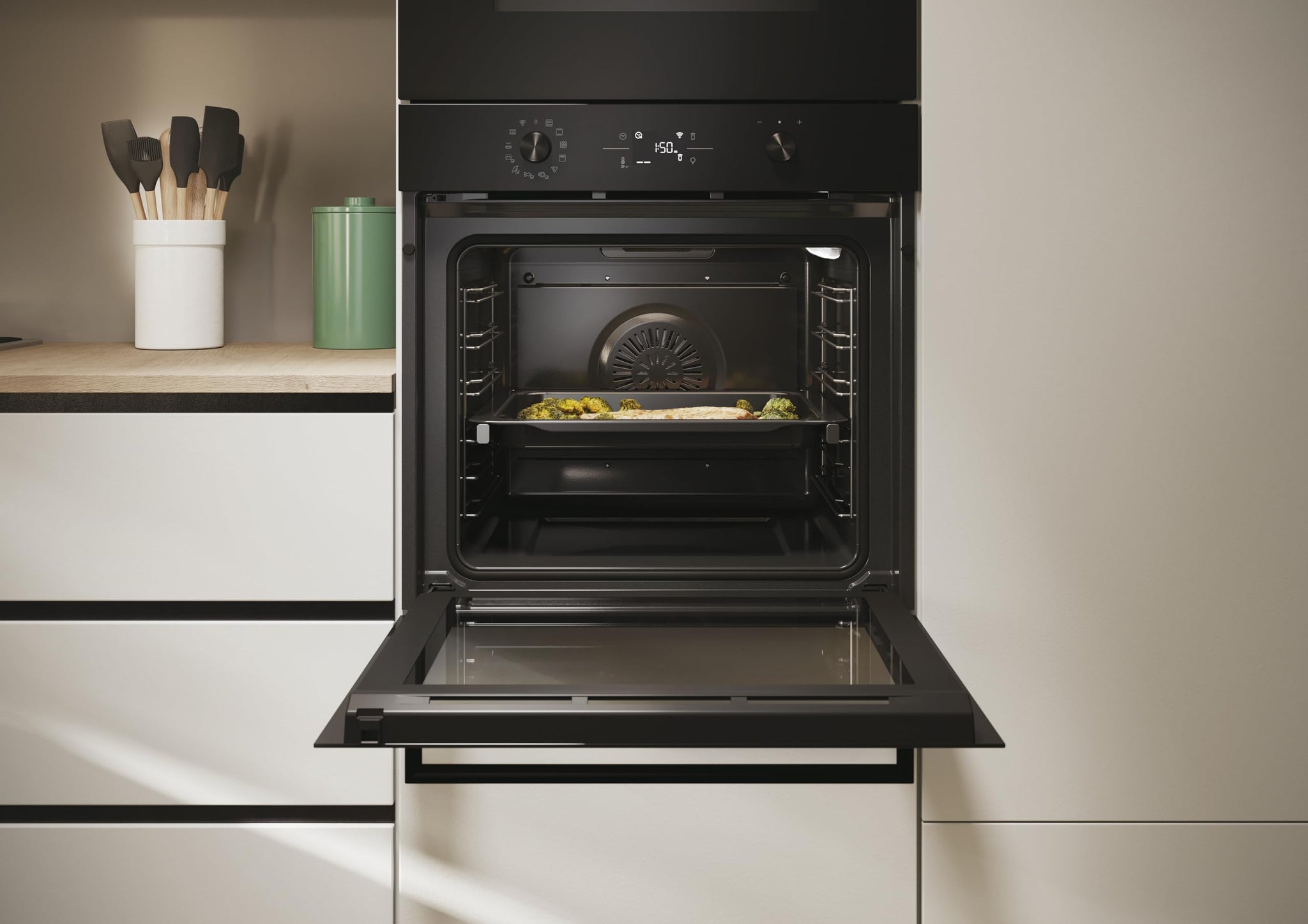Candy C-Bake 600 CA6 NP5B3EHTB, forno multifunzione, 78 l, Wi-Fi, 2 vassoi e 1 griglia, pulizia idrolitica, convezione + ventilatore, 12 funzioni, comandi push&pull, porta doppia vetro, Full black