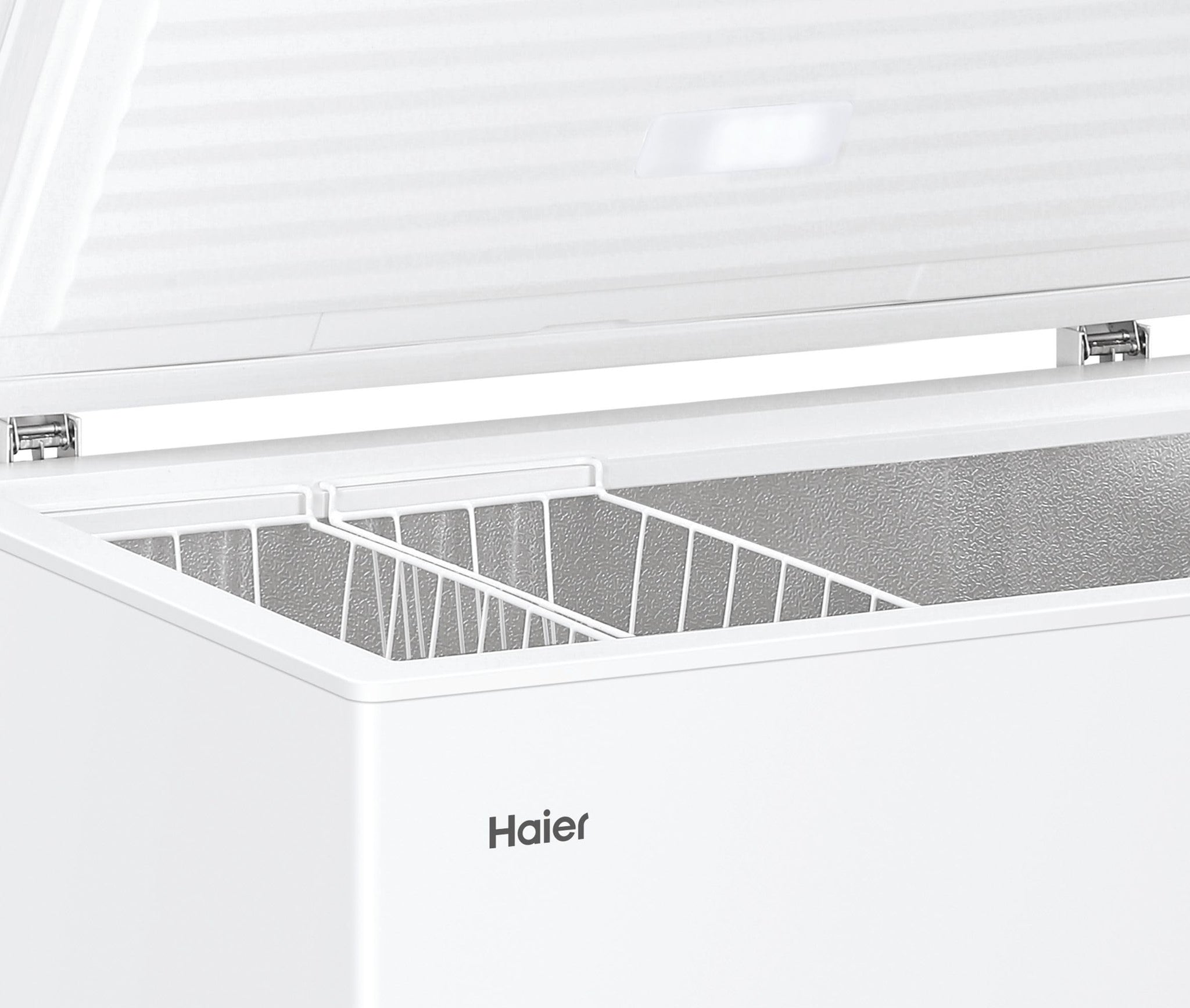 Haier HCE301E Congelatore Orizzontale a Pozzetto, 300 Litri, Temperatura Regolabile, Funzione Fast Freeze, Silenzioso, Libera Installazione, 111x62x84,5cm, Bianco