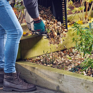 Bosch Home and Garden Biotrituratore silenzioso AXT 22 D (2200 W; idoneo per legno, siepi e arbusti spinosi; cesto di raccolta integrato da 53 l; in confezione cartone)
